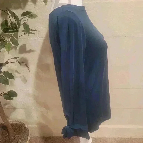 Banana Republic Blue Size Small Womens Top - Picture 2 of 7